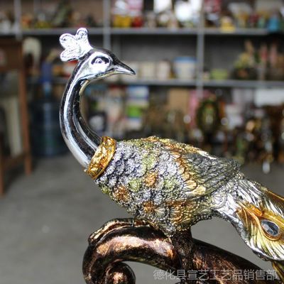 【批发创意树脂工艺品美丽孔雀 电脑桌客厅家居装饰品图片】批发创意树脂工艺品美丽孔雀 电脑桌客厅家居装饰品图片大全 - 德化县宣艺工艺品销售部