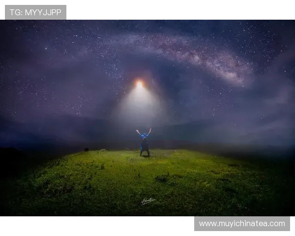 萤火微光照亮心灵深处的温暖与希望在暗夜中寻找属于自己的那一束光 萤火微光照亮心灵深处的温暖与希望在暗夜中寻找属于自己的那一束光